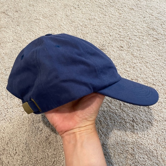 Disney Parks hat. Women’s sizing. Minnie Mouse bow. - Picture 4 of 6